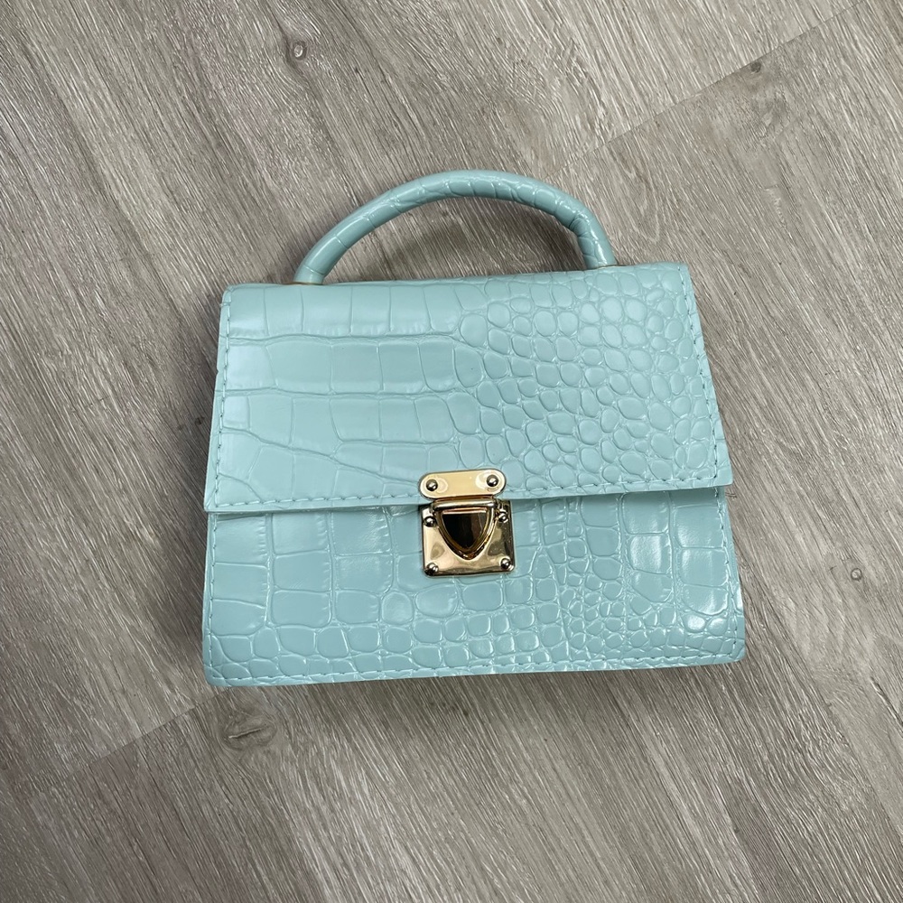 Purse - Picture 2 of 2